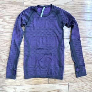 EUC Lululemon About that Base shirt size 4